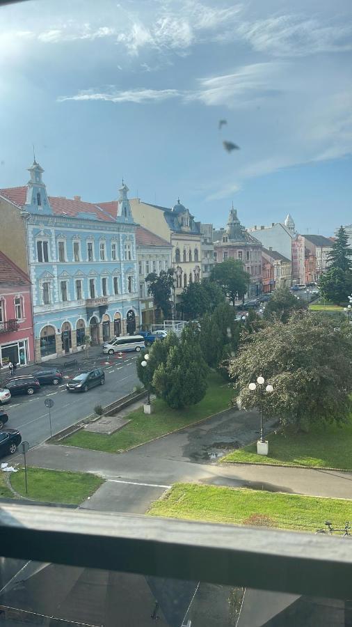 Cozyflat In The Central Arad Luaran gambar